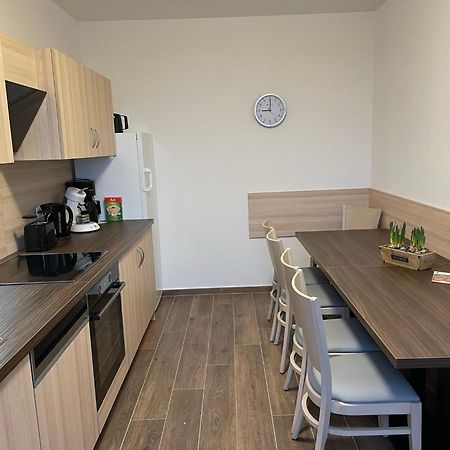 Lokschuppen Pasewalk- Gaestehaus Lokschuppen Ngoại thất bức ảnh